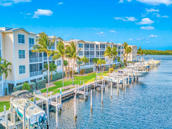Luxurious Penthouse with Ocean Views in Islamorada